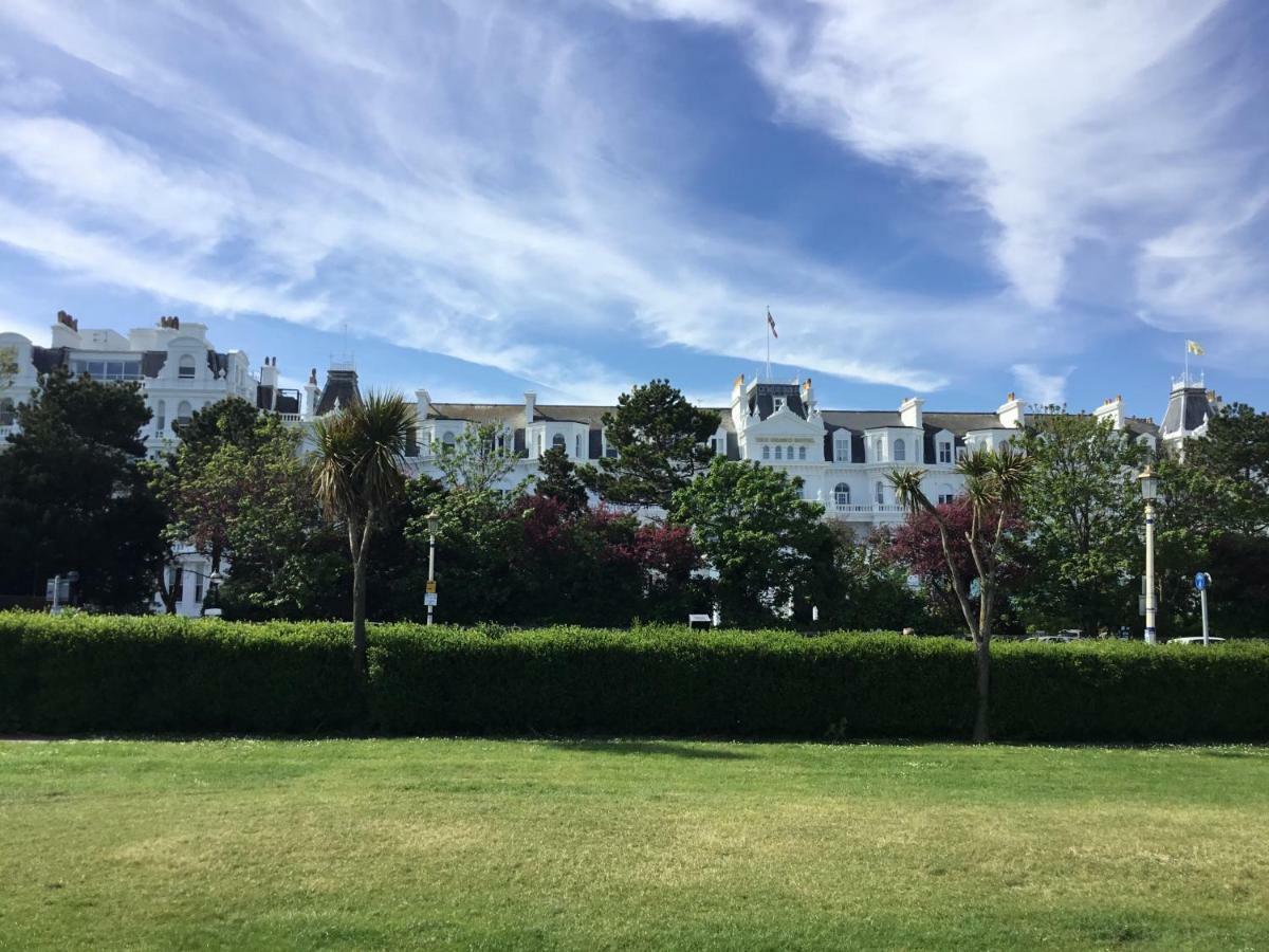 Silverdale Holiday Apartments Eastbourne Exterior photo